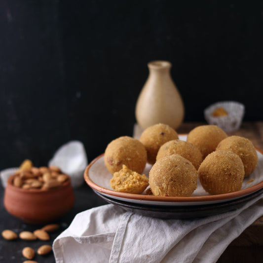 Almond House Besan Laddu