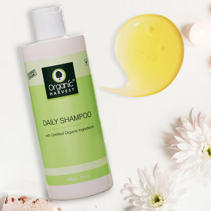 Organic Harvest Daily Shampoo With Organic Ingredients