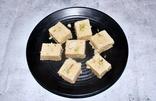 Aggarwal Sweets Corner Desi Doodh Barfi