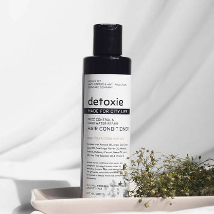 Detoxie Frizz Control & Hard Water Repair Hair Conditioner