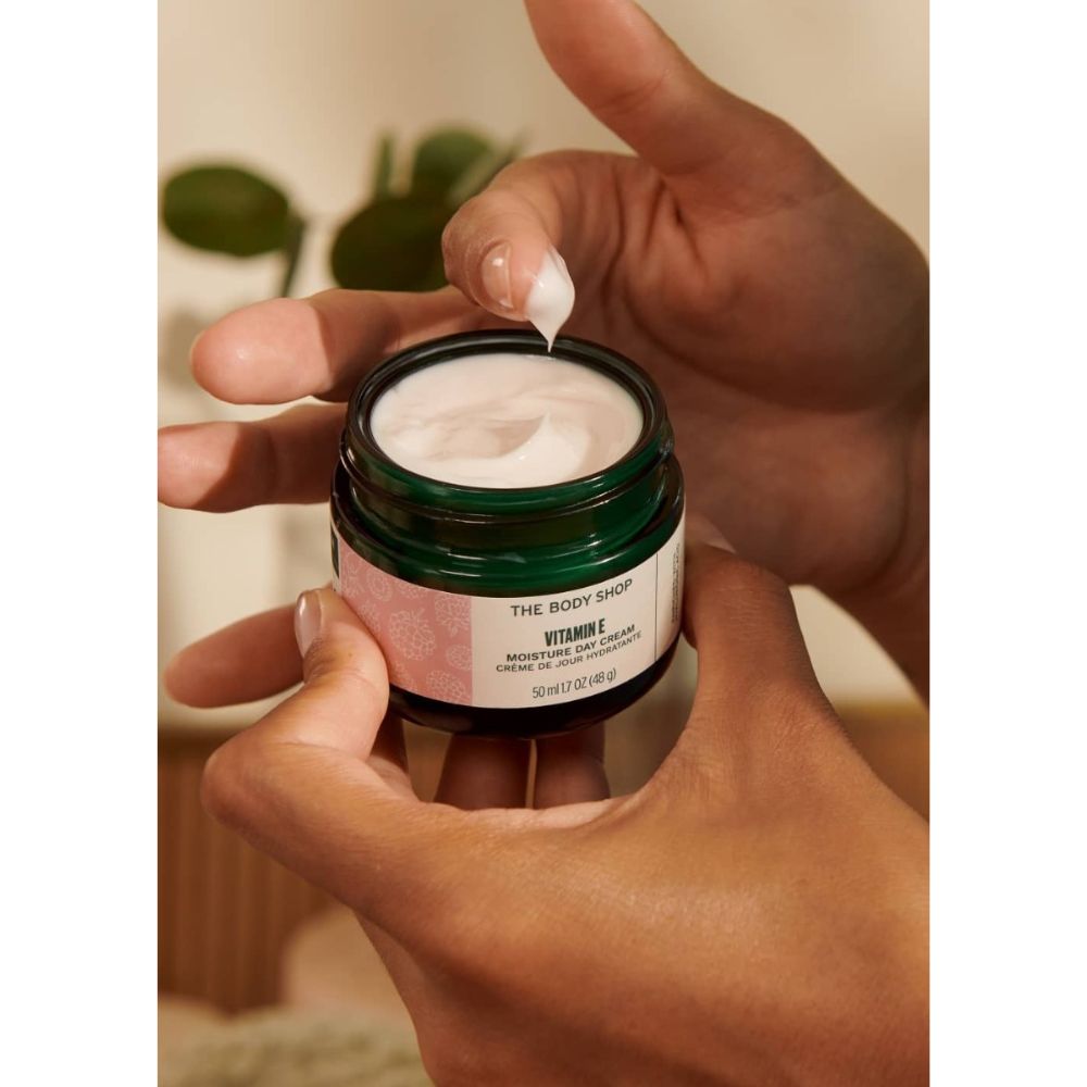 The Body Shop Vitamin E Moisture Day Cream