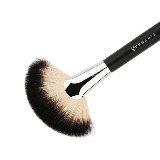 Proarte Large Fan Brush PF-10