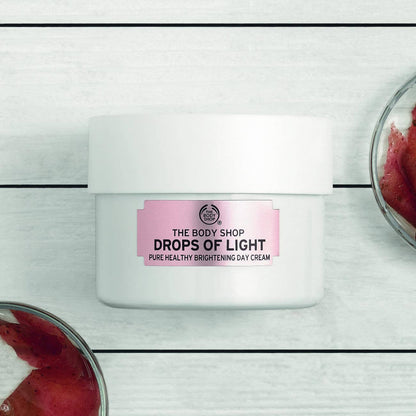 The Body Shop Drops Of Light Brightening Day Cream