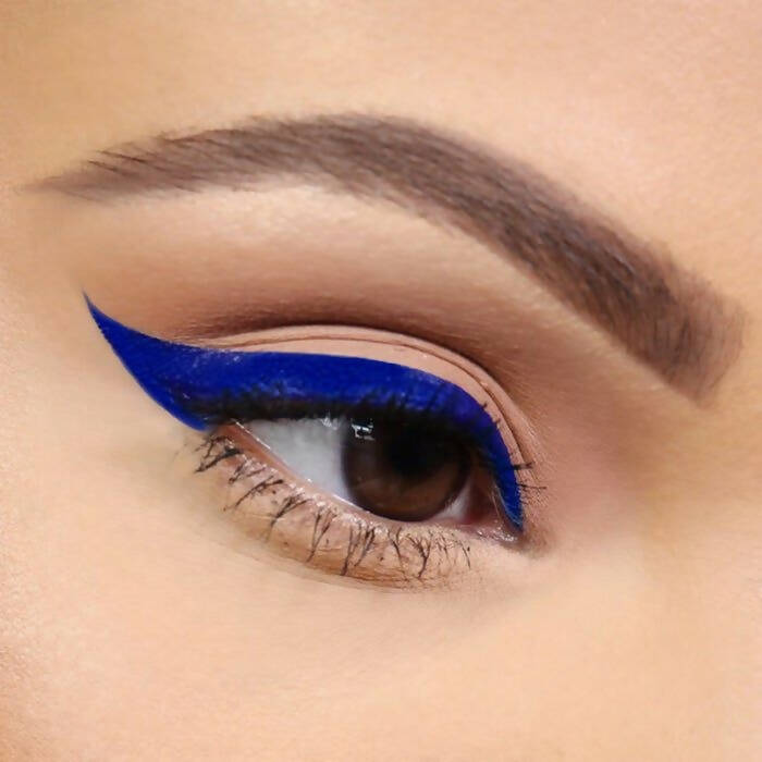 Favon Music Flower Pack Of Black and Blue Gel Eyeliners